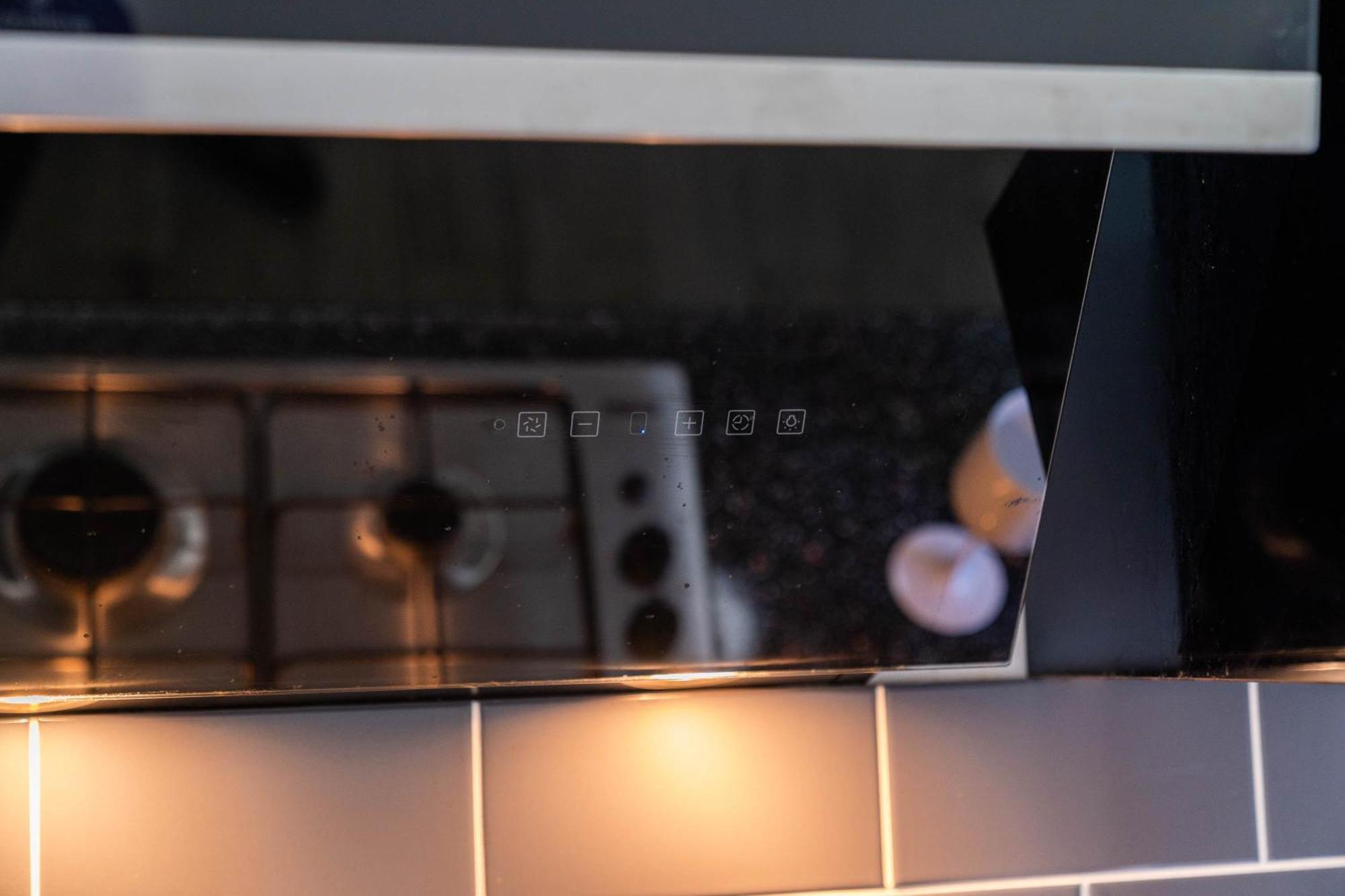 Five Bedroom Townhouse - Near City Centre - Edgbaston - On Street Parking - Wifi - Netflix - 974P バーミンガム エクステリア 写真