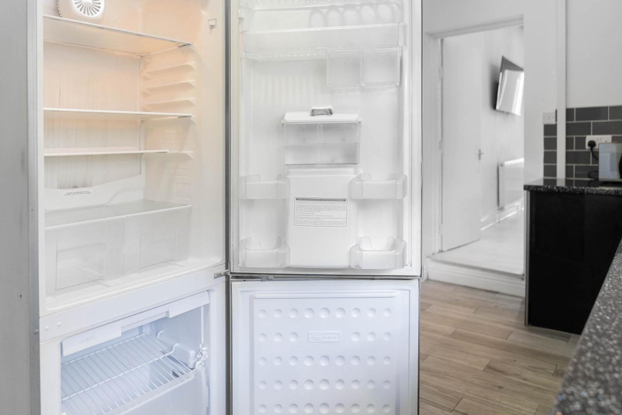 Five Bedroom Townhouse - Near City Centre - Edgbaston - On Street Parking - Wifi - Netflix - 974P バーミンガム エクステリア 写真